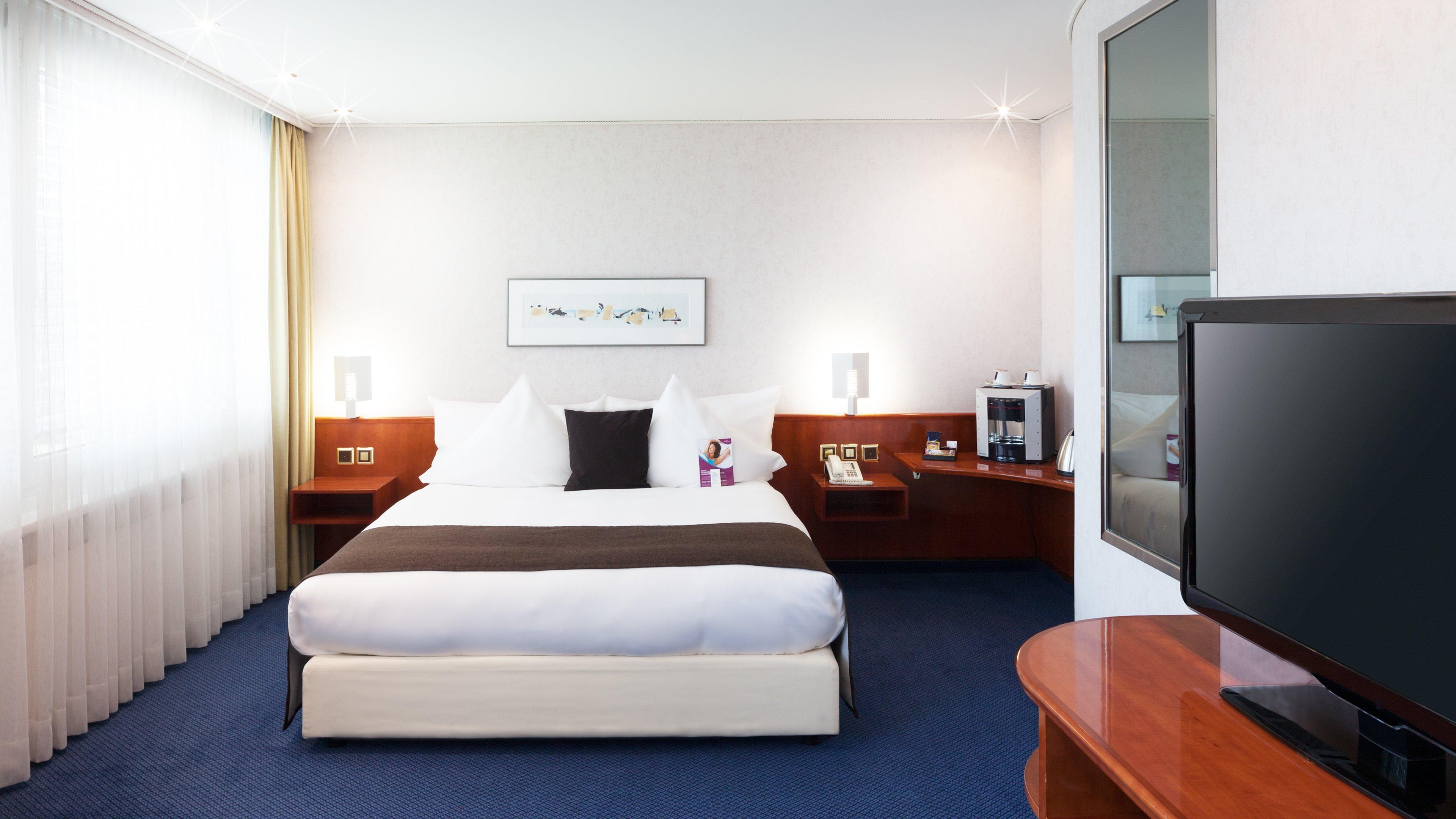 Crowne Plaza Zuerich By Ihg Hotel Ngoại thất bức ảnh