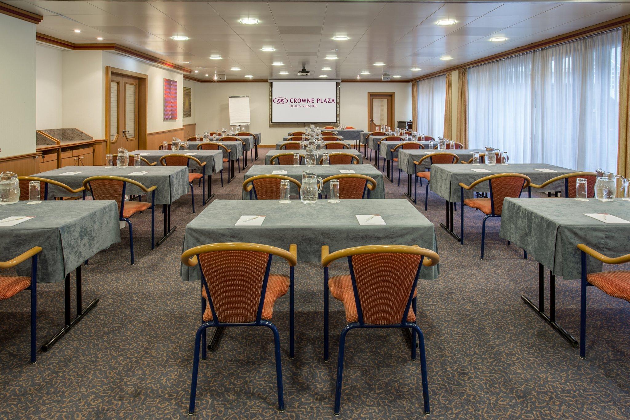 Crowne Plaza Zuerich By Ihg Hotel Ngoại thất bức ảnh