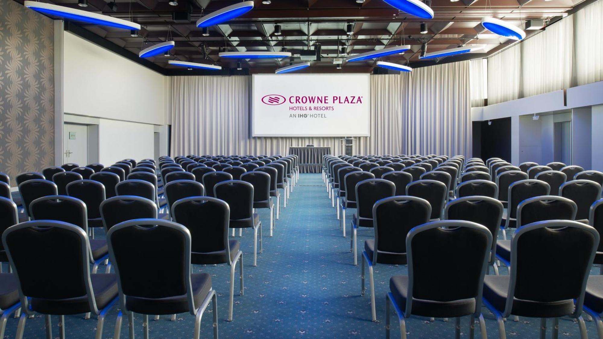 Crowne Plaza Zuerich By Ihg Hotel Ngoại thất bức ảnh