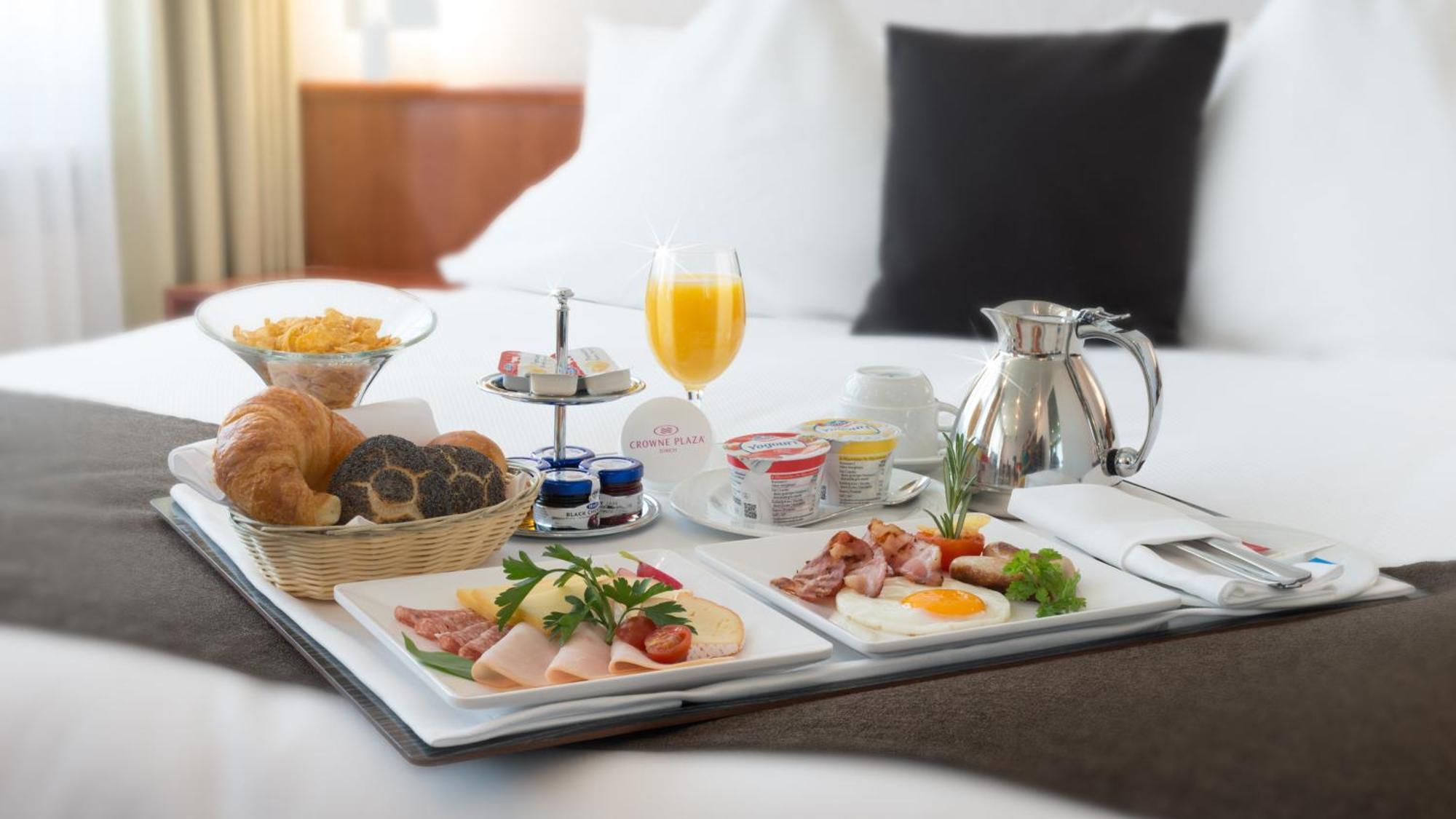 Crowne Plaza Zuerich By Ihg Hotel Ngoại thất bức ảnh